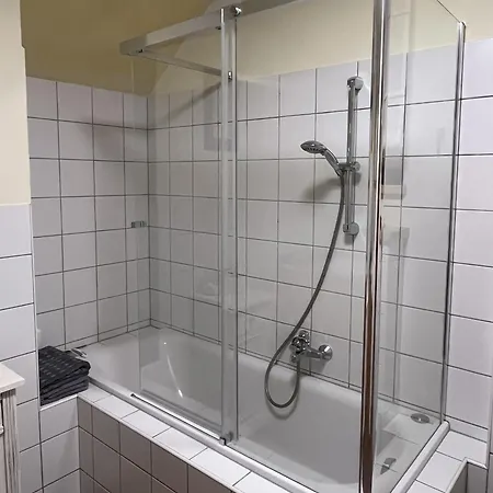 Apartment Ferienoase In Der Bierstadt Bei Dresden *